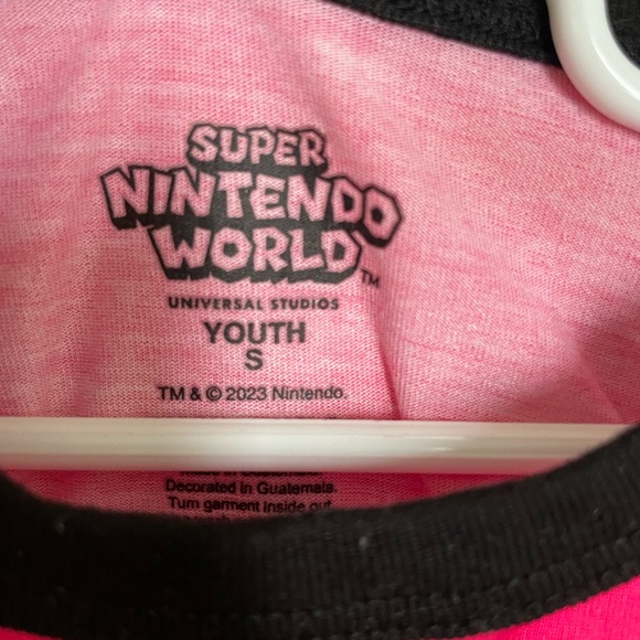 Super Nintendo World Princess Peach girl top - Picture 3 of 3